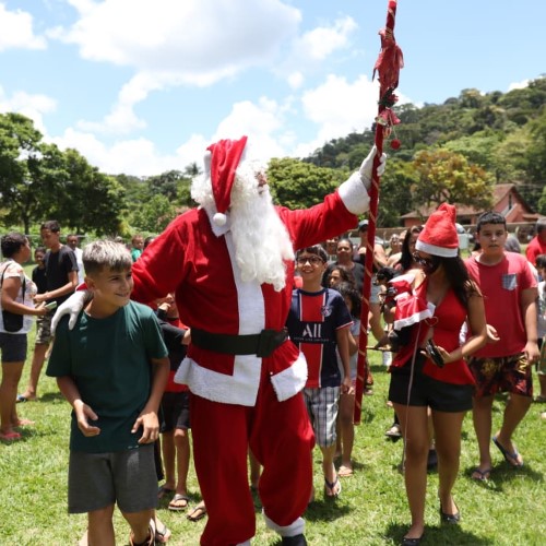 Barra do Piraí: Papai Noel chega ao distrito de São José do Turvo nesta terça 
